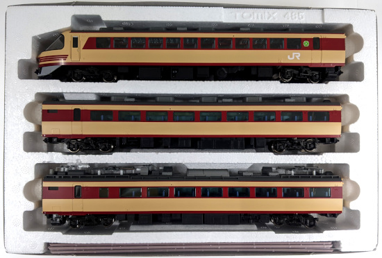 公式]鉄道模型(HO-9095JR 485・489系特急電車 (雷鳥・クハ489-600) 9両 ...