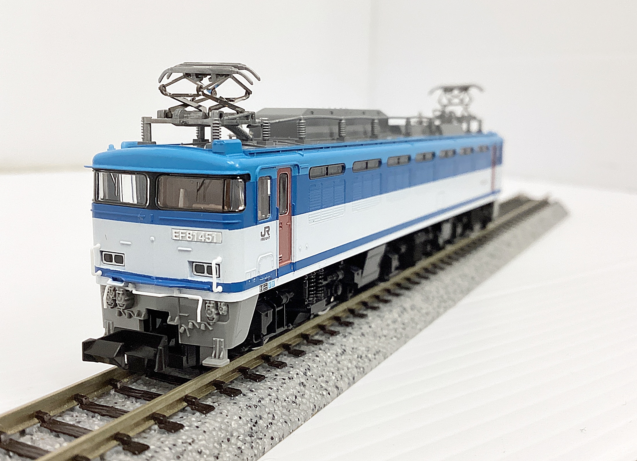 ukr0039293b