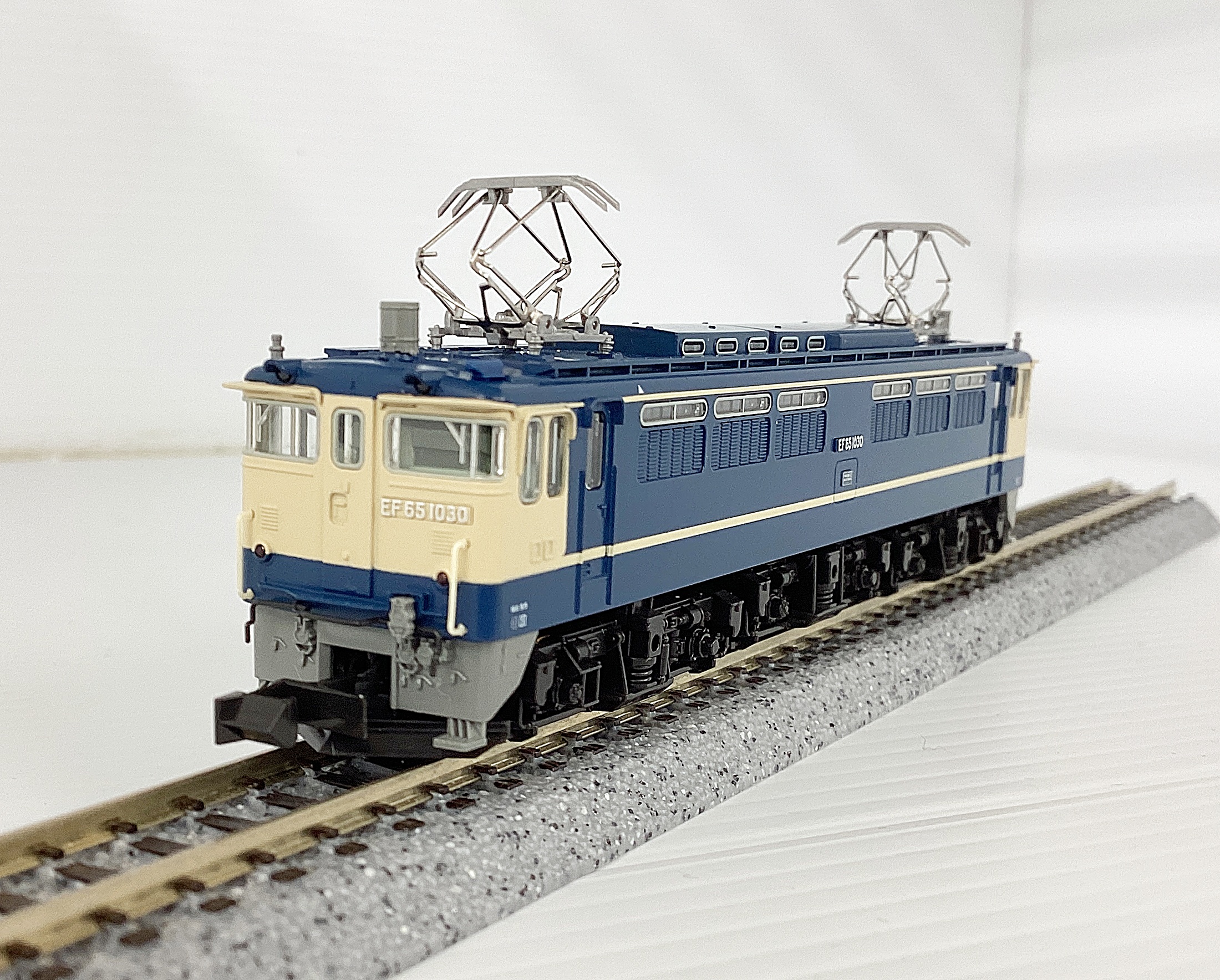 ukr0039703b