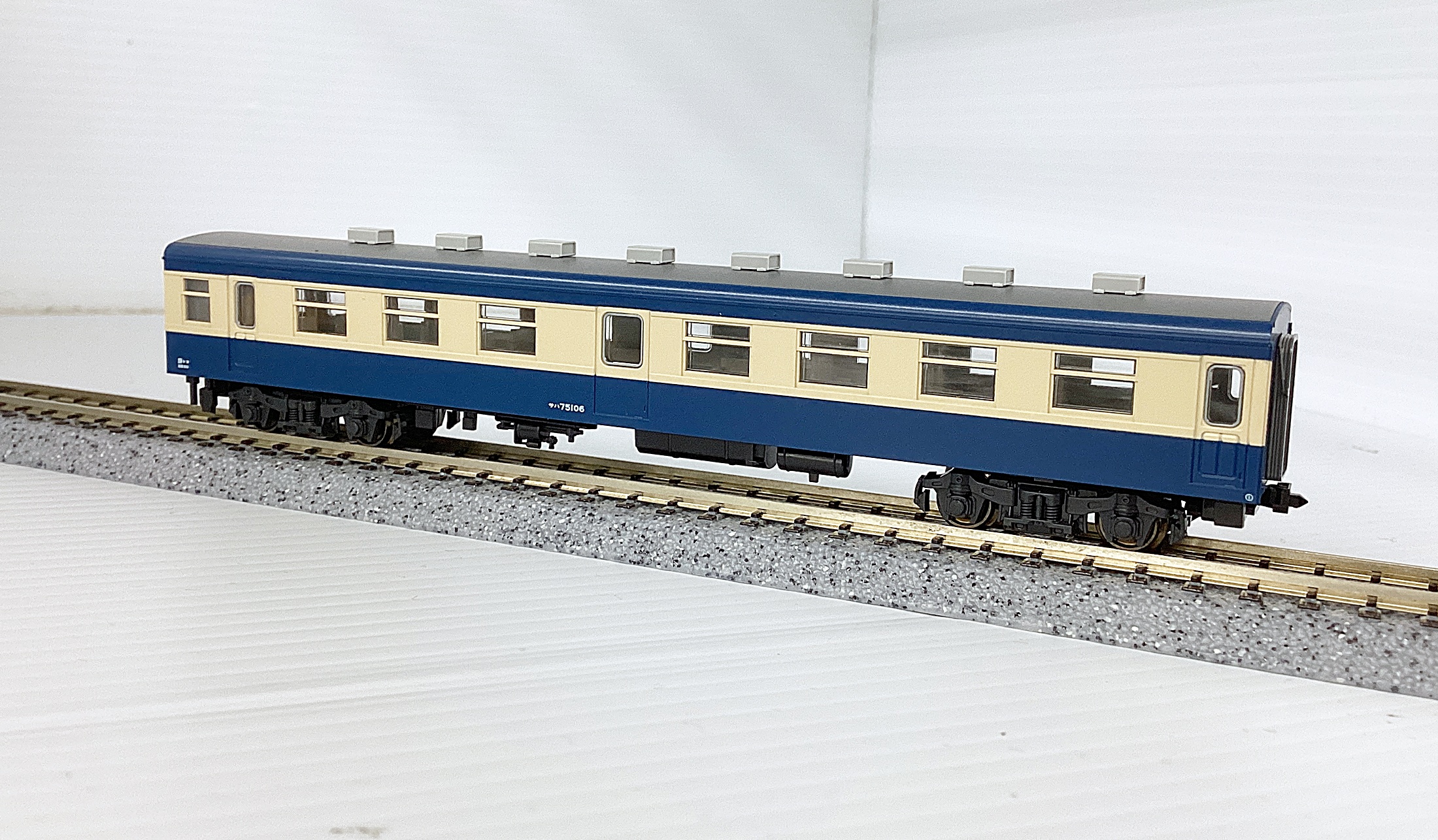 ukr0040392b