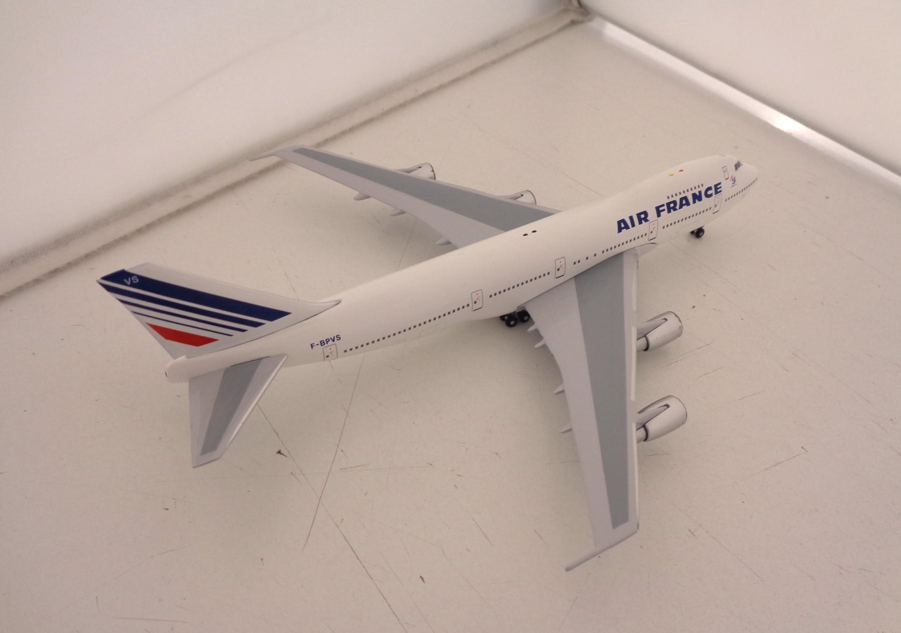 被り心地最高 エールフランス航空 モデルプレーン - 模型・プラモデル