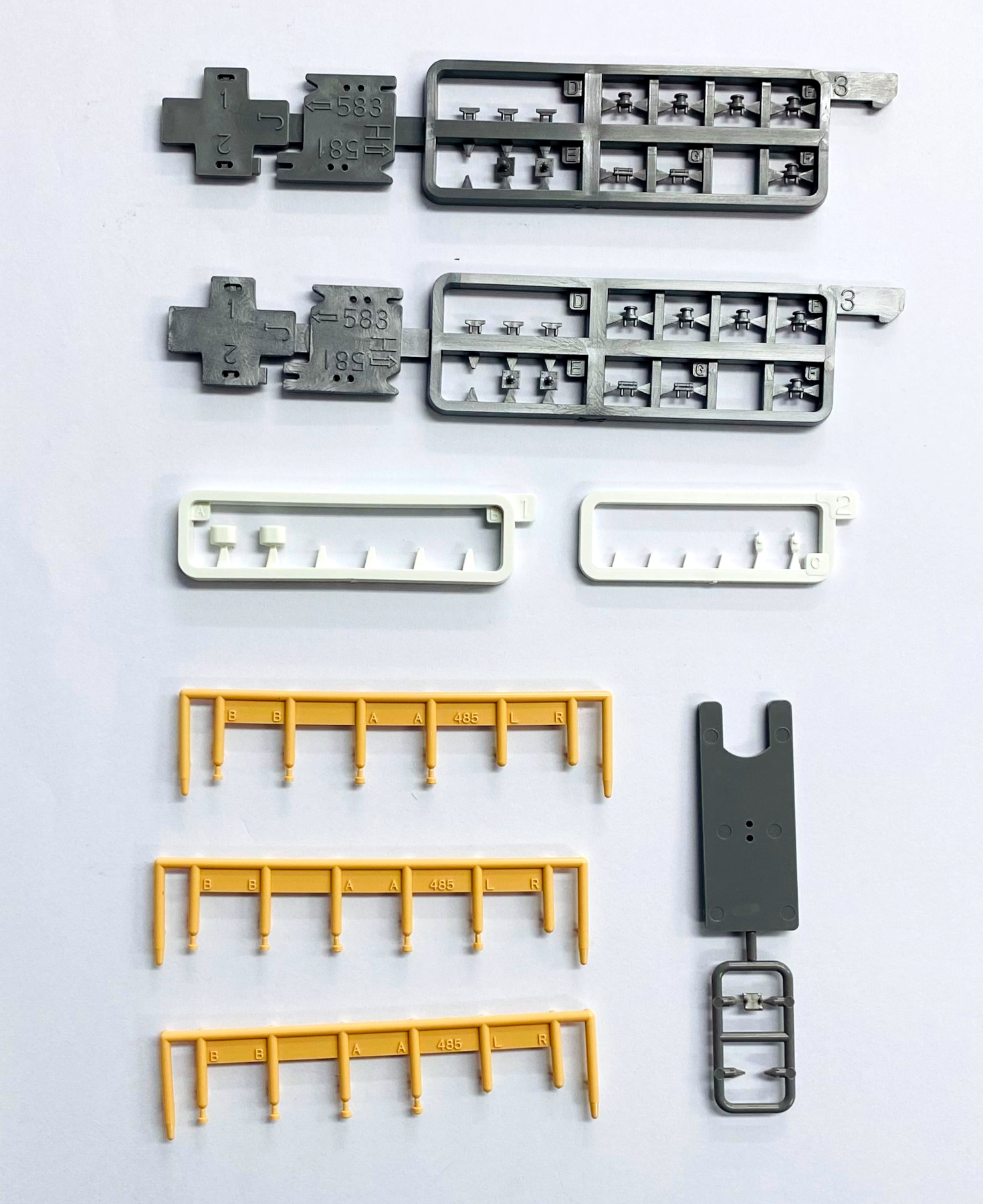 公式]鉄道模型(92787国鉄 485系特急電車キロ65形 ゆぅトピア和倉 7両セット)商品詳細｜TOMIX(トミックス)｜ホビーランドぽち