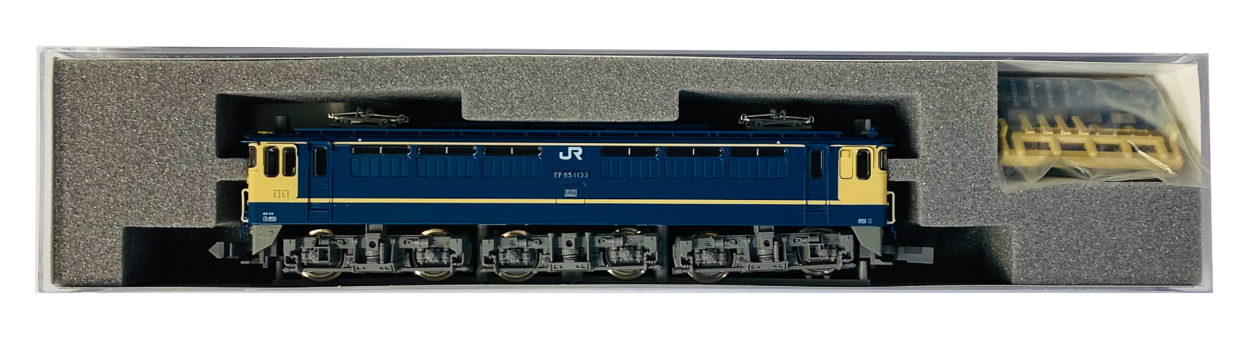 国鉄EF65 1100系電気機関車と客車セット Nゲージ　ジャンク品 国鉄EF65 1100系電気機関車と客車セット Nゲージ ジャンク品 車 コンセント