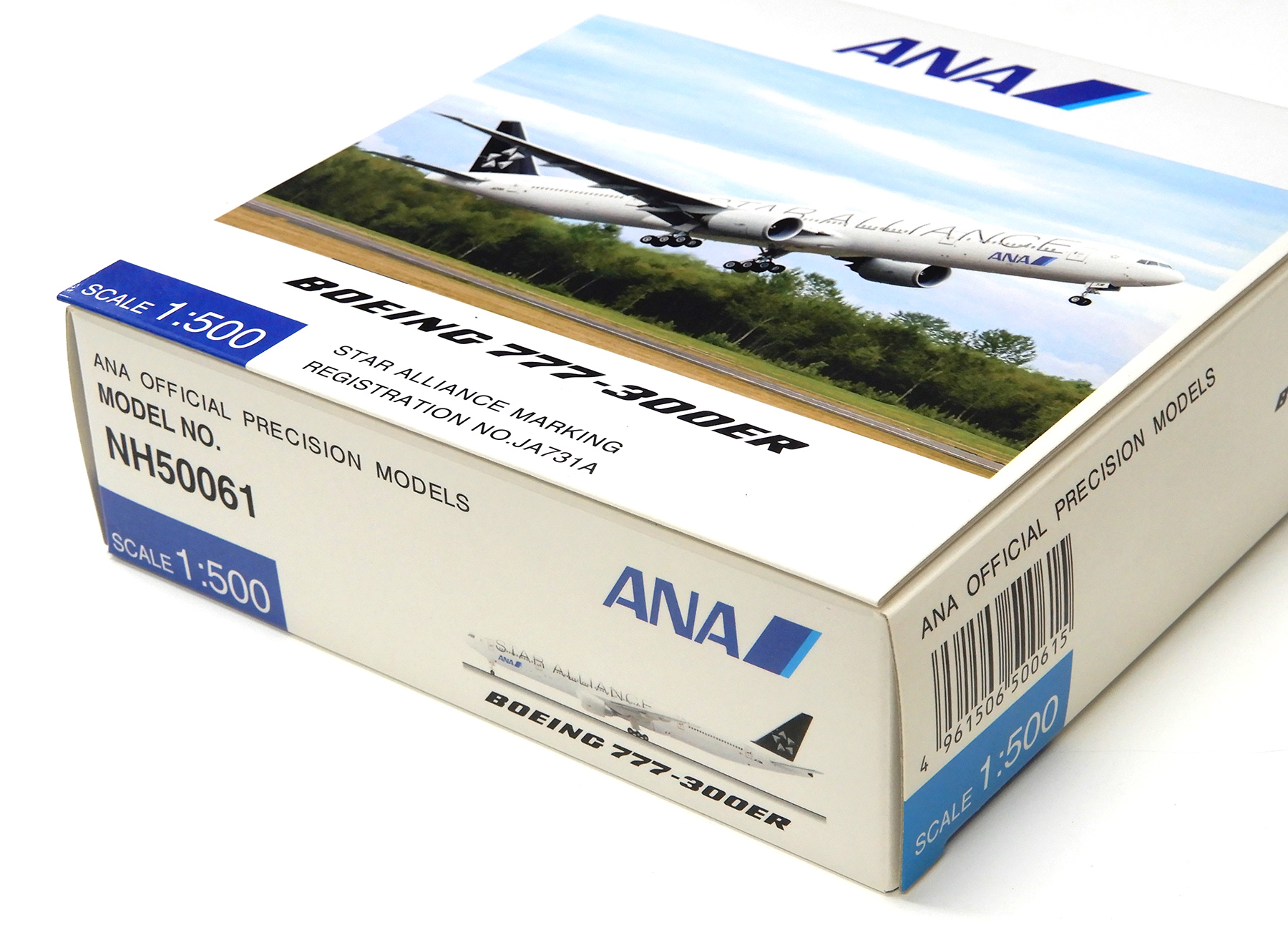 全日空商事 1/200 ANA 777-300ER STAR ALLIANCE 全日空商事 BOEING777-300ER STARALLIANCE 全日空商事 STAR ALLIANCE