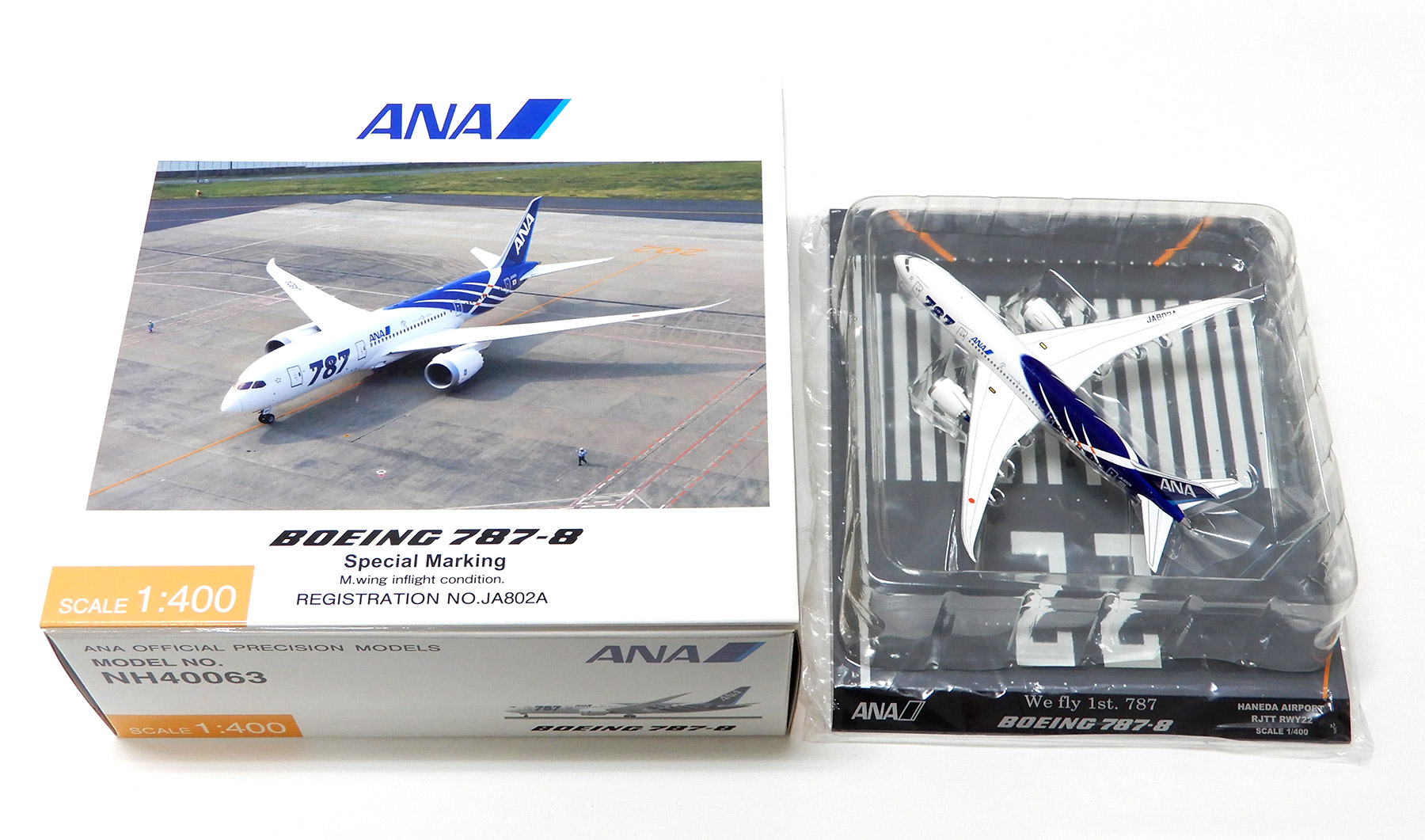公式]TOY(ANA B787-8 Special Marking 主翼空中姿勢 JA802A)商品詳細