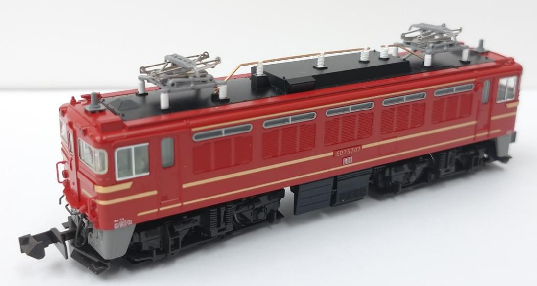 公式]鉄道模型(3075-6ED75-700前期形 オリエントサルーン色)商品詳細