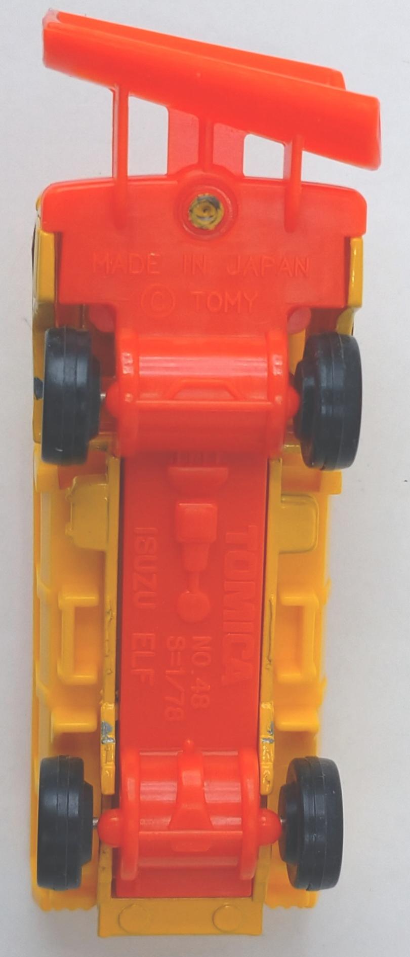公式]TOY(トミカ No.48 いすず エルフ除雪車)商品詳細｜TOMY(トミー