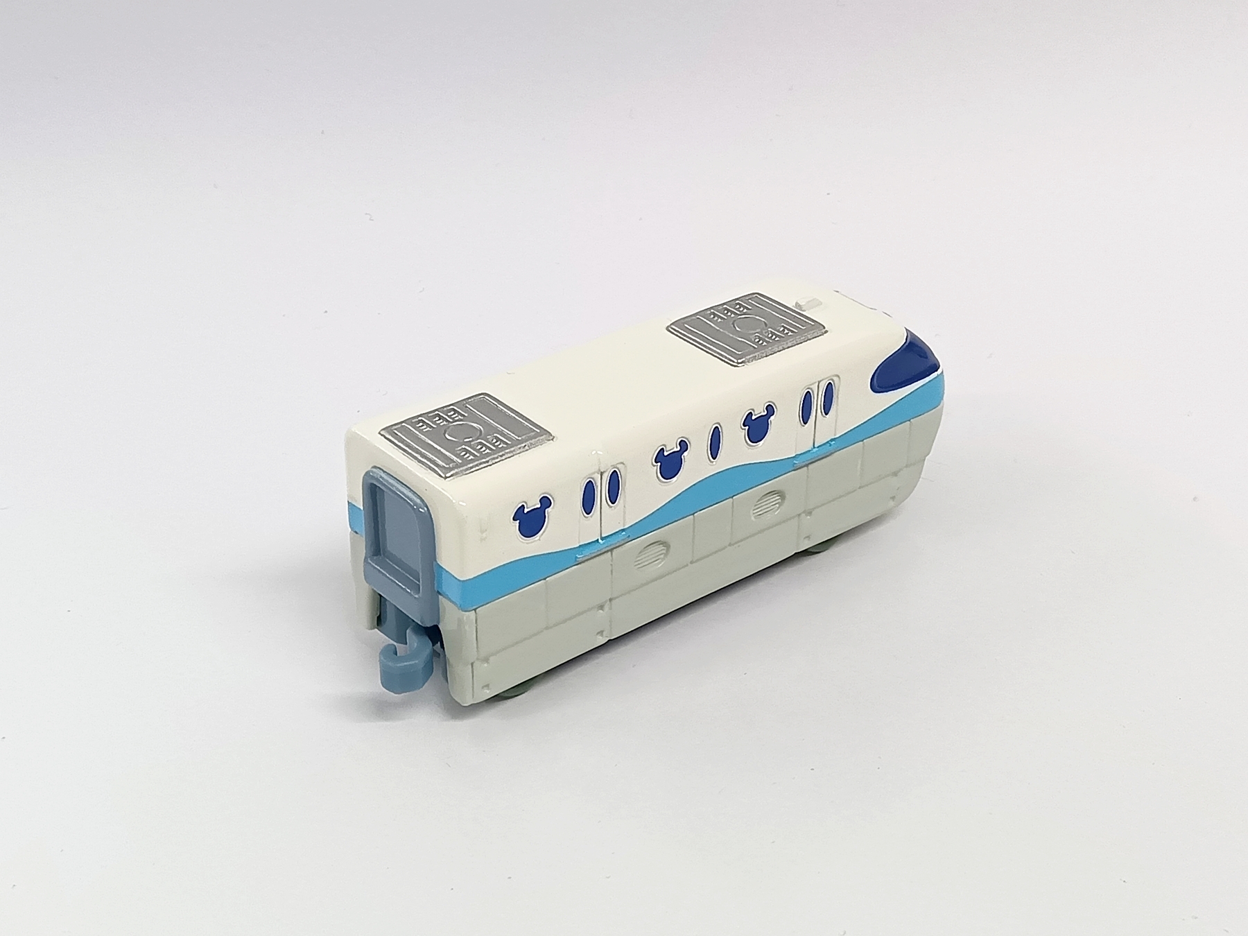 qjt0001025-b