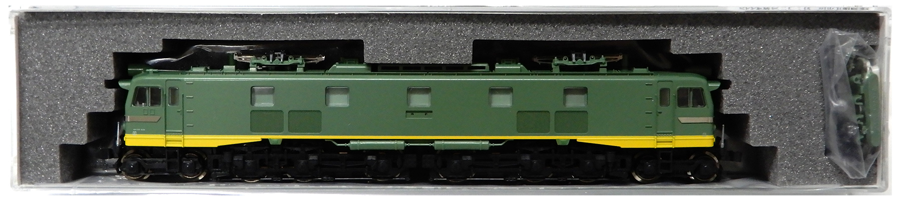 公式]鉄道模型(3048EF58 初期形 大窓 ヒサシ付 青大将)商品詳細｜KATO