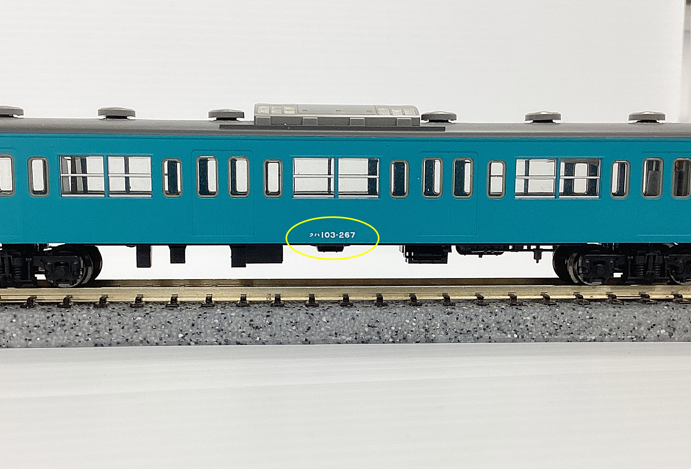 ukr0036054c