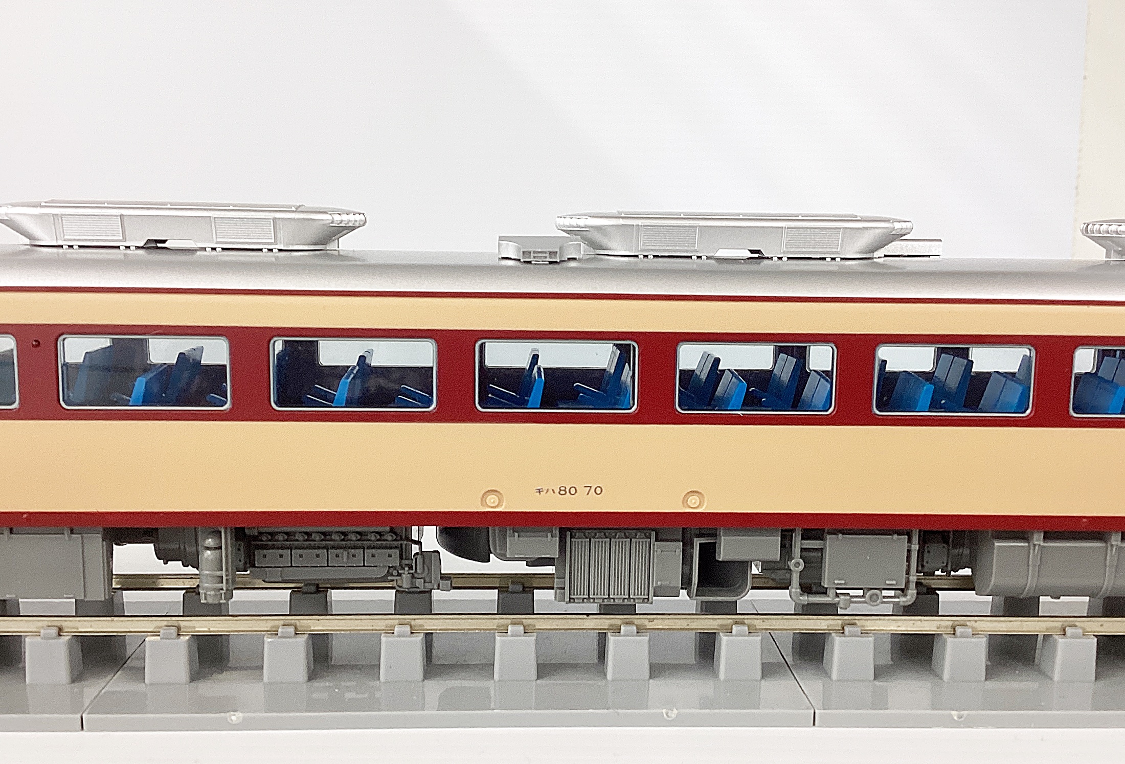 ukr0036303c