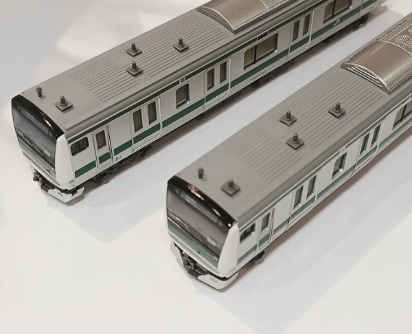 zvr0006980-2.jpg
