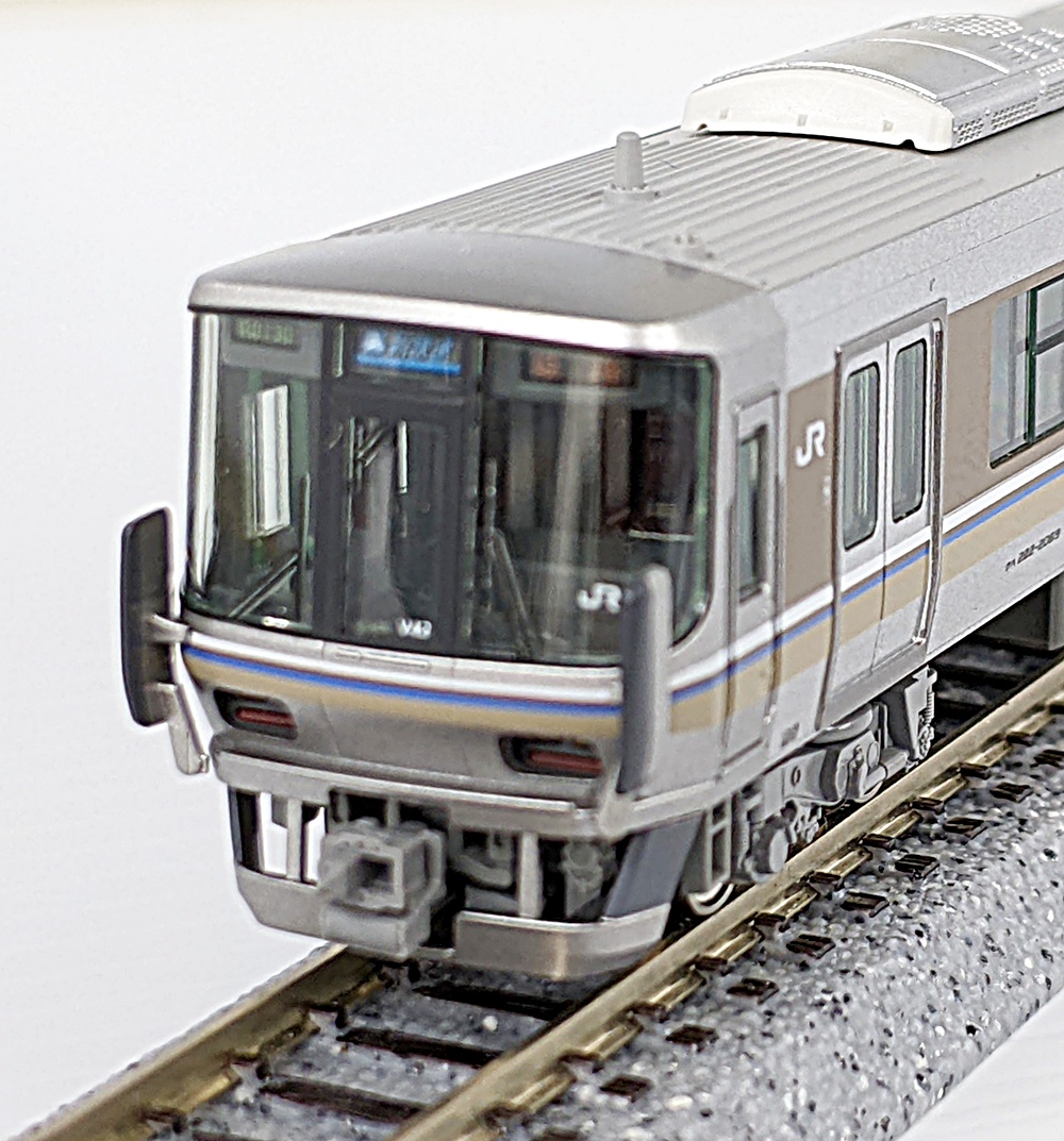 公式]鉄道模型(10-1898223系2000番台 新快速 4両セット)商品詳細｜KATO