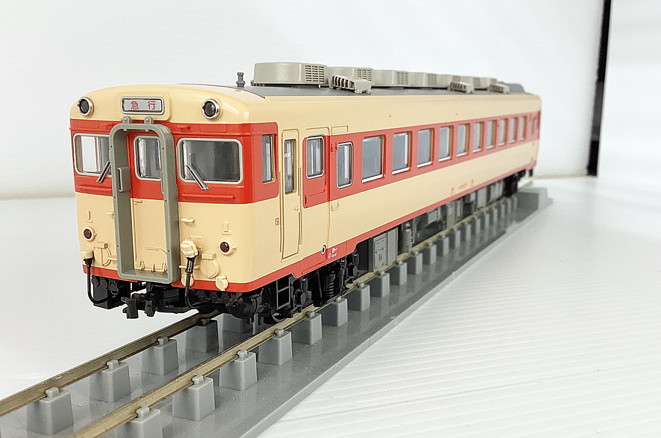 ukr0038015b