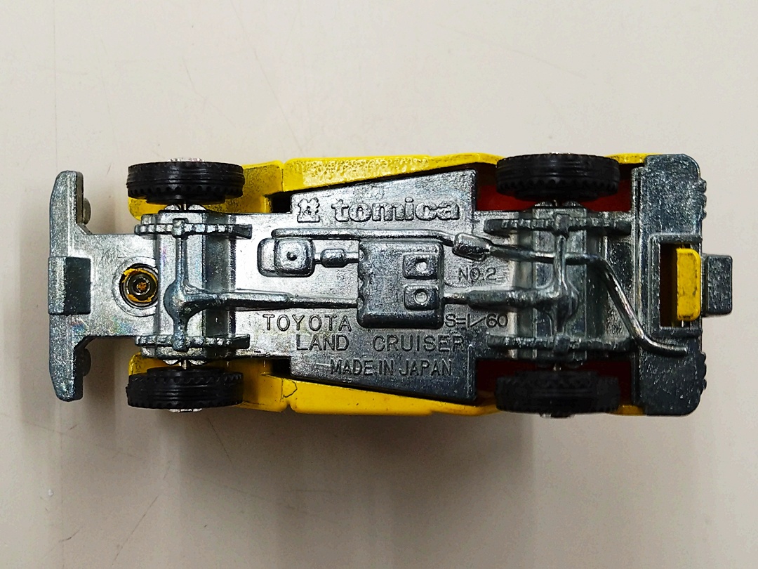 ukt0010401-6.JPG