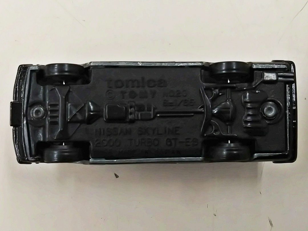 ukt0010487-6.JPG