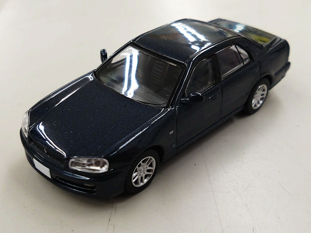 ukt0010624-3.JPG