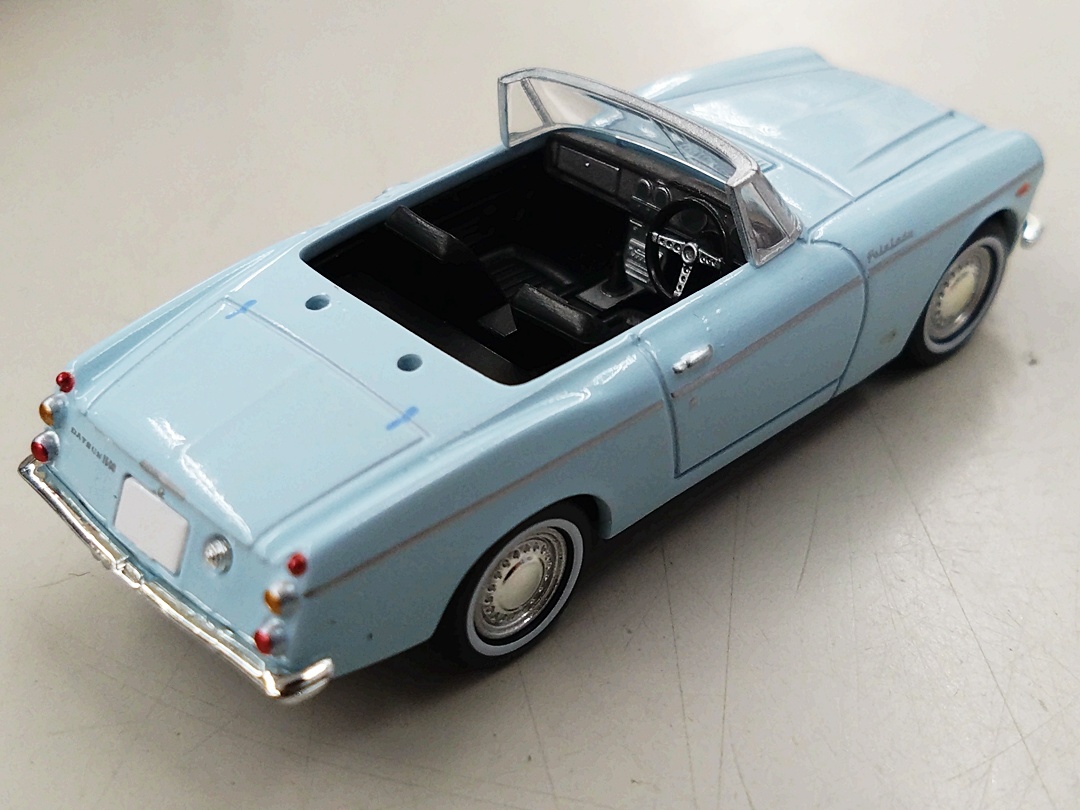 公式]TOY(トミカリミテッドヴィンテージ LV-130b ダットサン