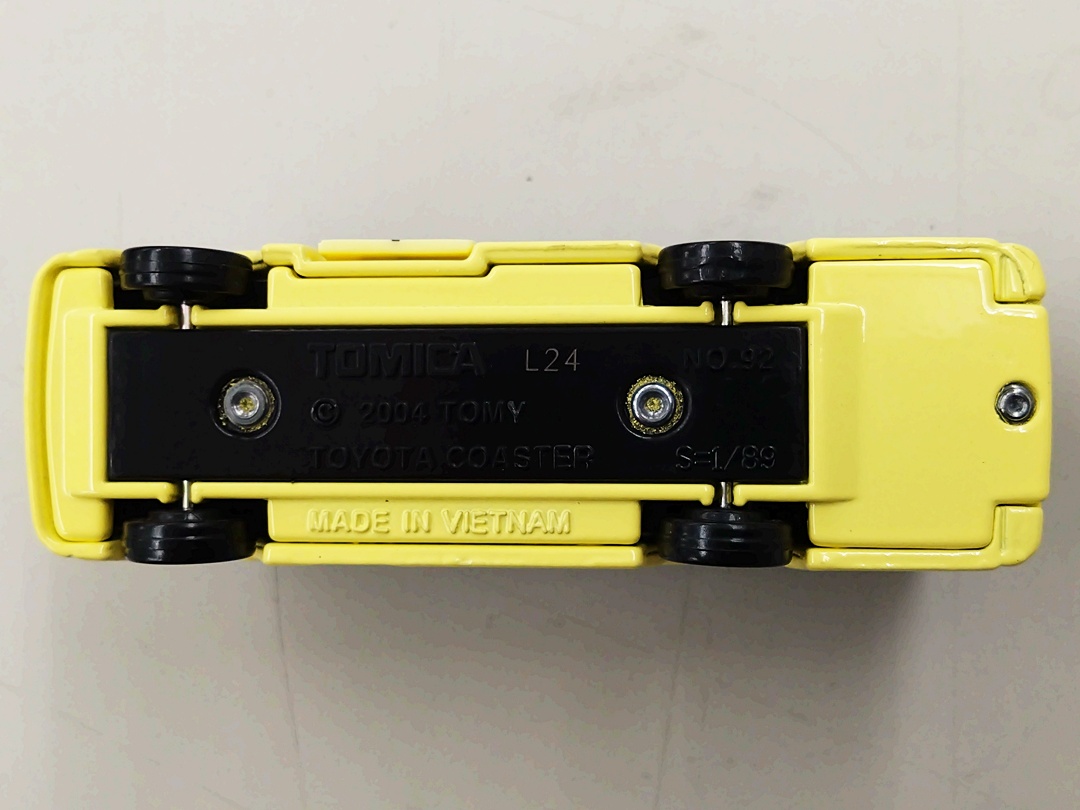ukt0010725-5.JPG