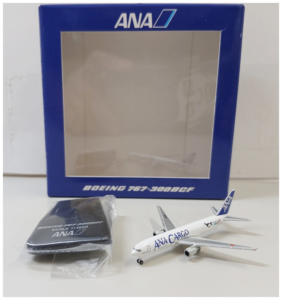 全日空商事 1/200 ANA ボーイング B767-300BCF JA8286 全日空商事