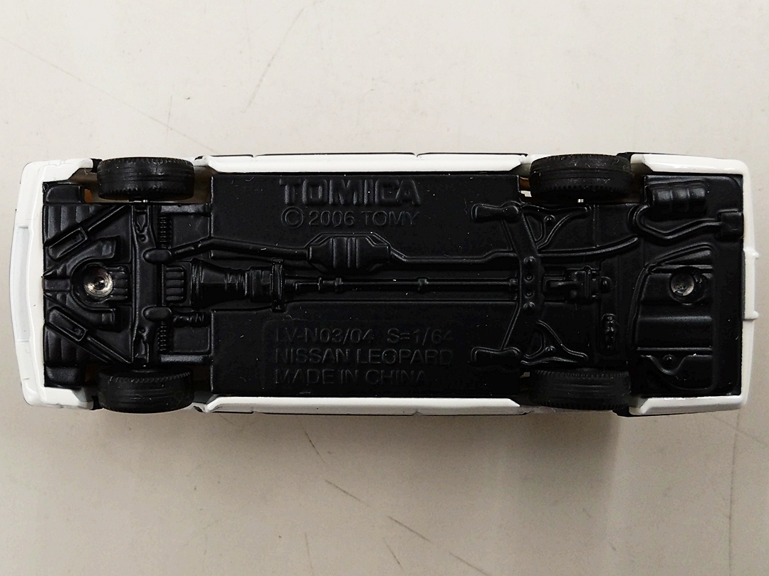 ukt0010853-6.JPG