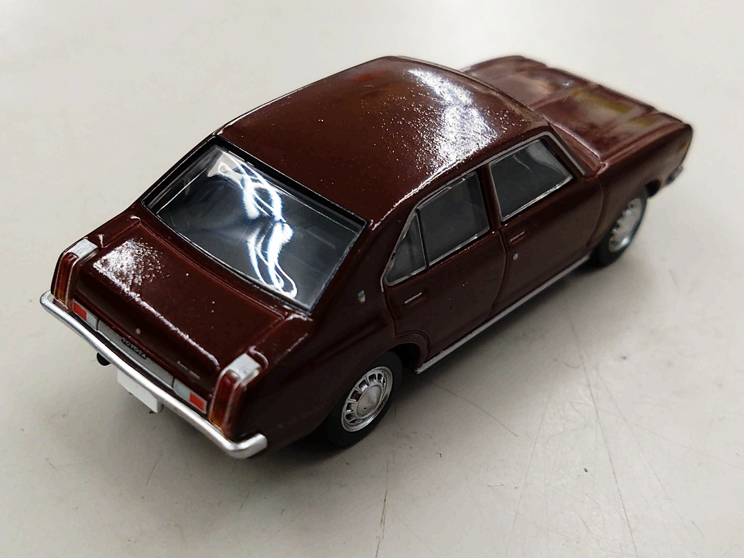 ukt0010855-5.JPG