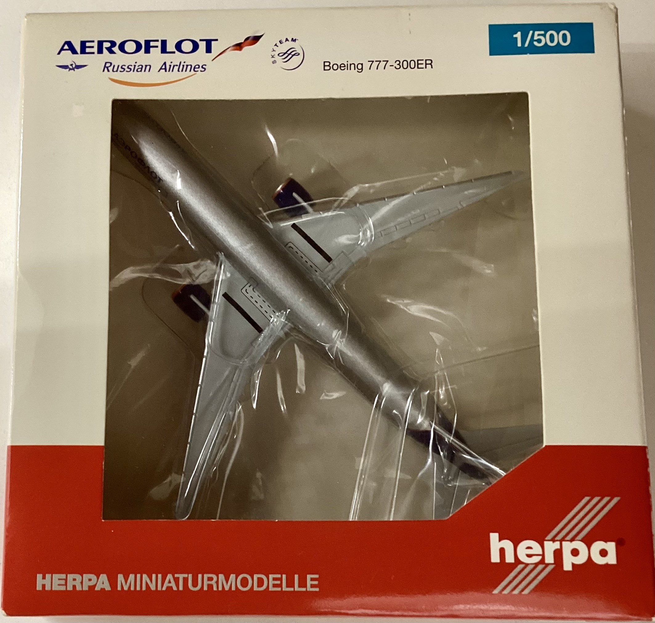 公式]TOY(B777-300ER アエロフロート・ロシア航空)商品詳細｜herpa